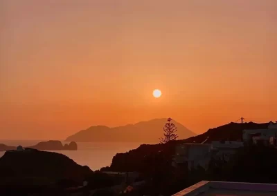 OKTO Sunset Photography in Milos island